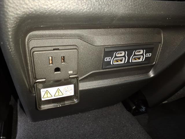 new 2025 Jeep Grand Cherokee car, priced at $36,872