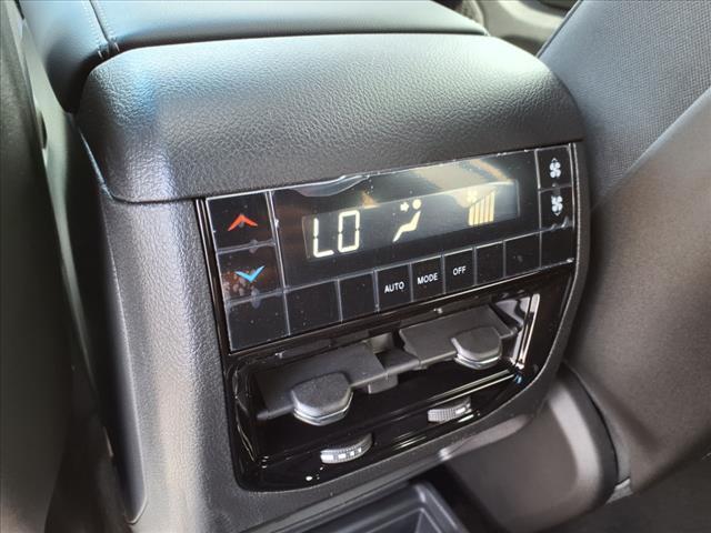 new 2025 Jeep Grand Cherokee L car, priced at $39,197