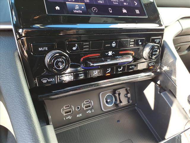 new 2025 Jeep Grand Cherokee car, priced at $41,547