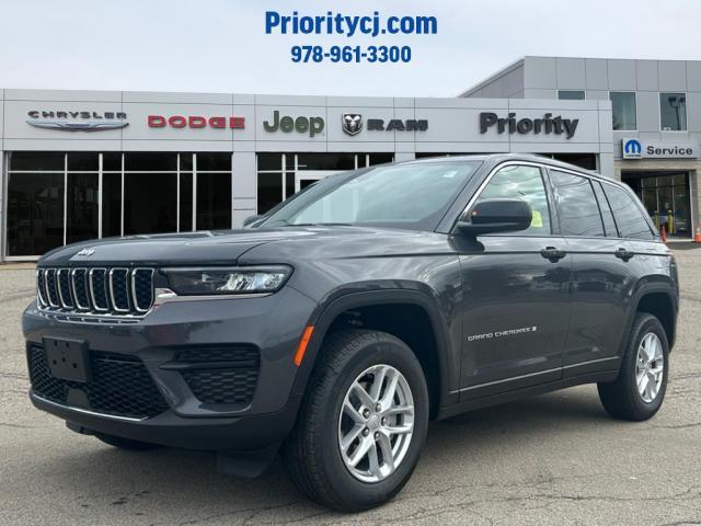 new 2025 Jeep Grand Cherokee car, priced at $40,882