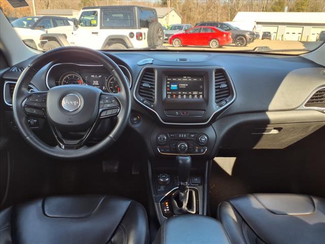 used 2019 Jeep Cherokee car