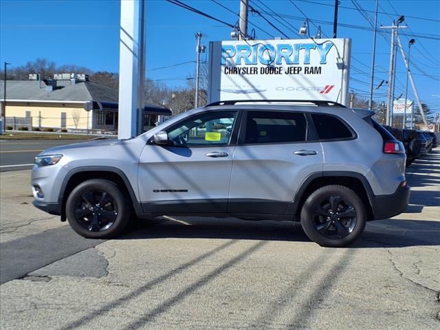 used 2019 Jeep Cherokee car