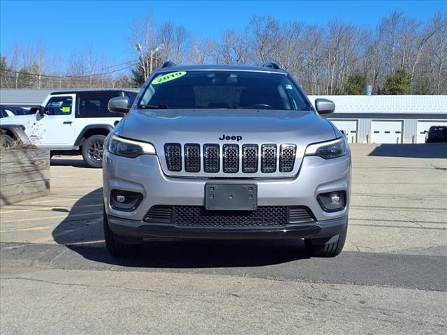 used 2019 Jeep Cherokee car