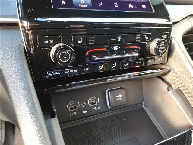 new 2025 Jeep Grand Cherokee car, priced at $41,547