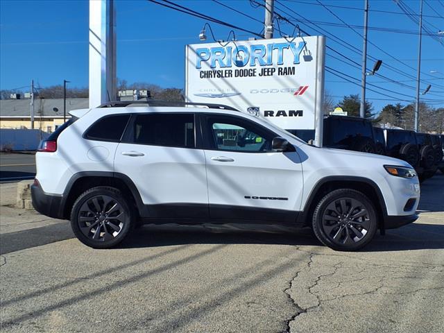 used 2021 Jeep Cherokee car, priced at $25,998