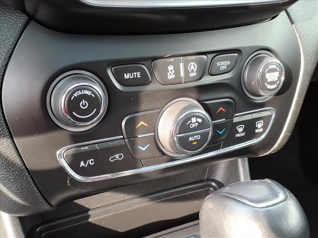 used 2019 Jeep Cherokee car, priced at $13,998