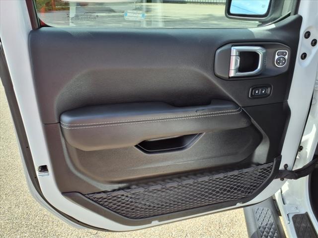 used 2021 Jeep Gladiator car, priced at $32,998