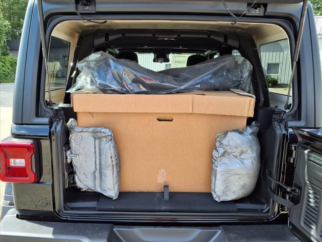 new 2025 Jeep Wrangler car, priced at $55,128