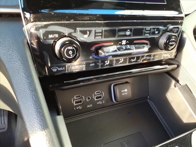 new 2025 Jeep Grand Cherokee car, priced at $41,547