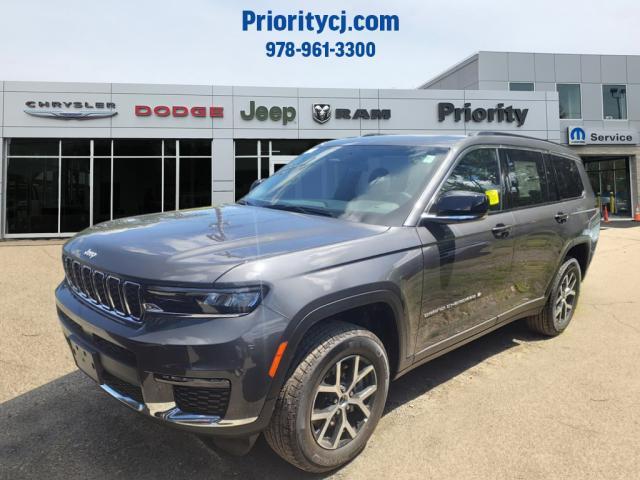 new 2024 Jeep Grand Cherokee L car, priced at $45,995