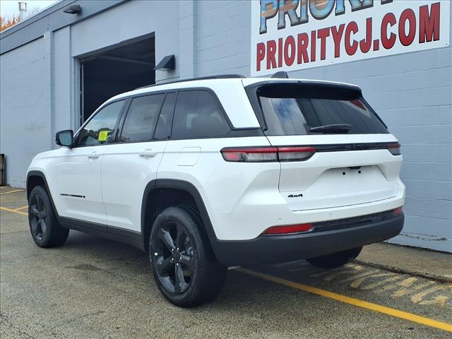 new 2025 Jeep Grand Cherokee car, priced at $42,029