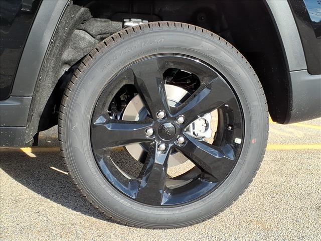 new 2025 Jeep Grand Cherokee car, priced at $48,356