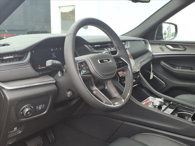 new 2025 Jeep Grand Cherokee car, priced at $56,026