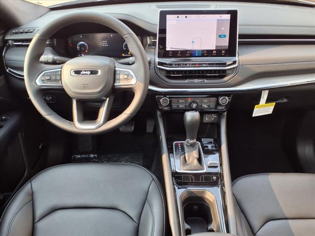 new 2025 Jeep Compass car, priced at $32,998