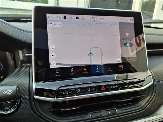 new 2025 Jeep Compass car, priced at $32,998