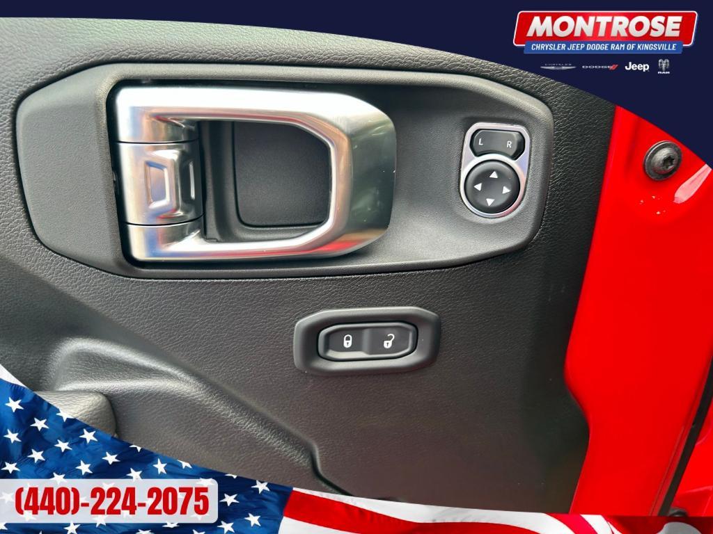 new 2025 Jeep Wrangler car, priced at $41,390