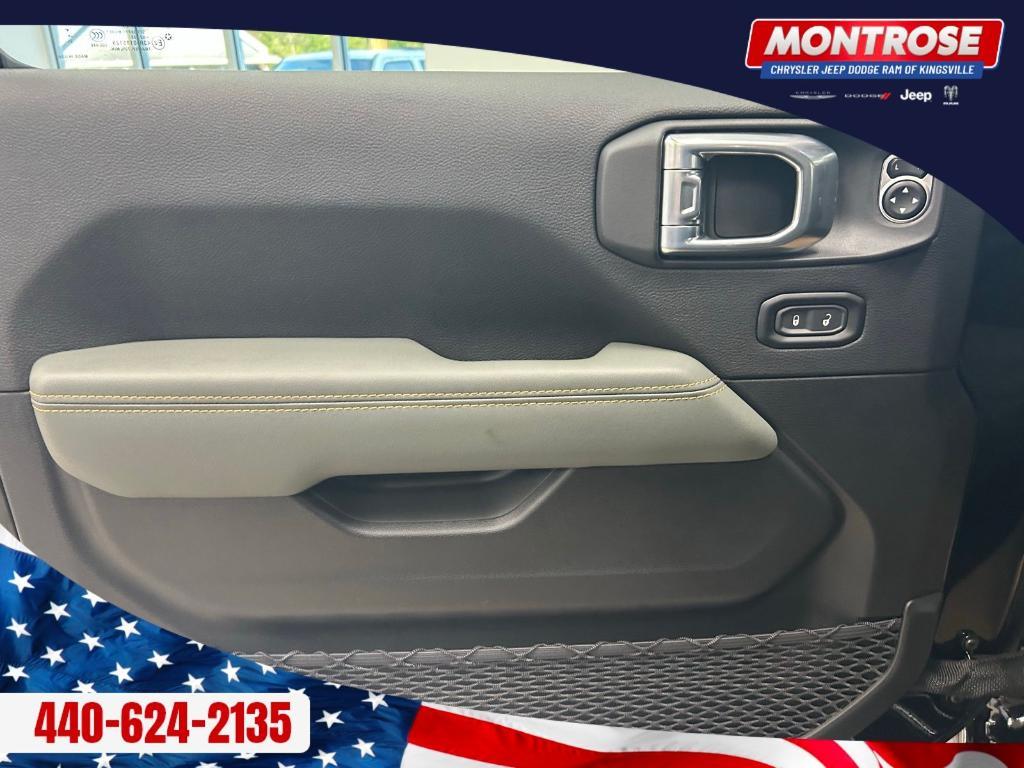 new 2025 Jeep Gladiator car, priced at $54,489