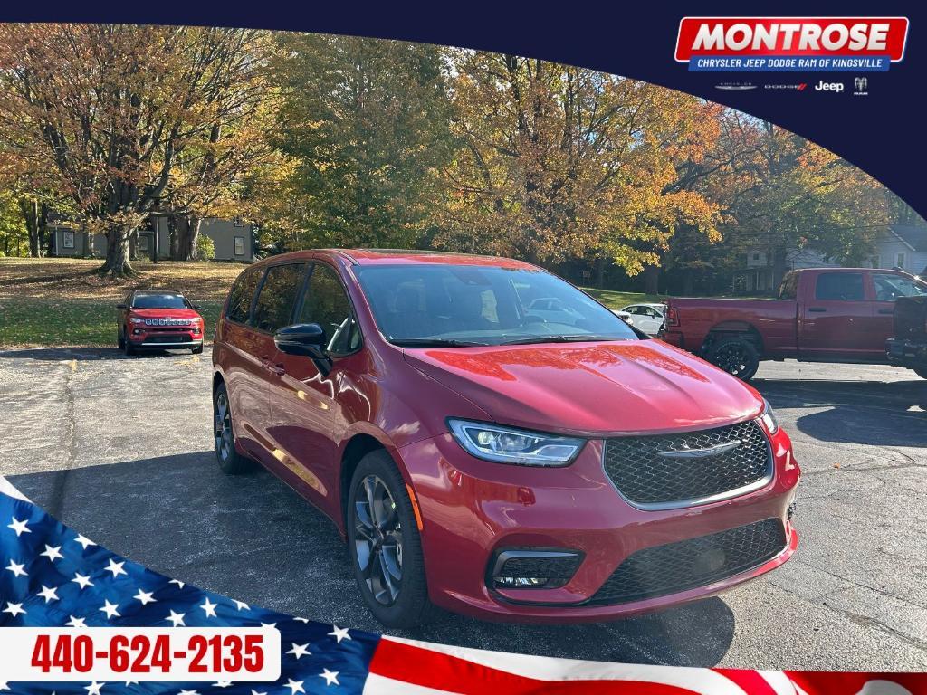 new 2026 Chrysler Pacifica car, priced at $40,563