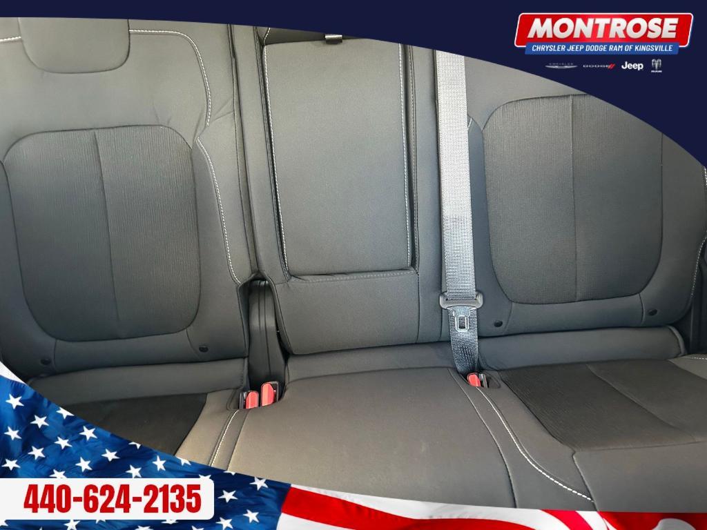 new 2025 Jeep Grand Cherokee car, priced at $38,754