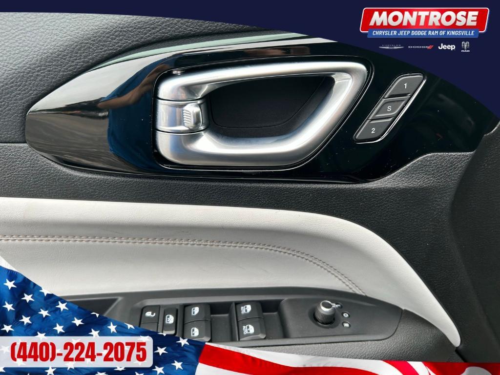 new 2025 Jeep Compass car, priced at $32,814