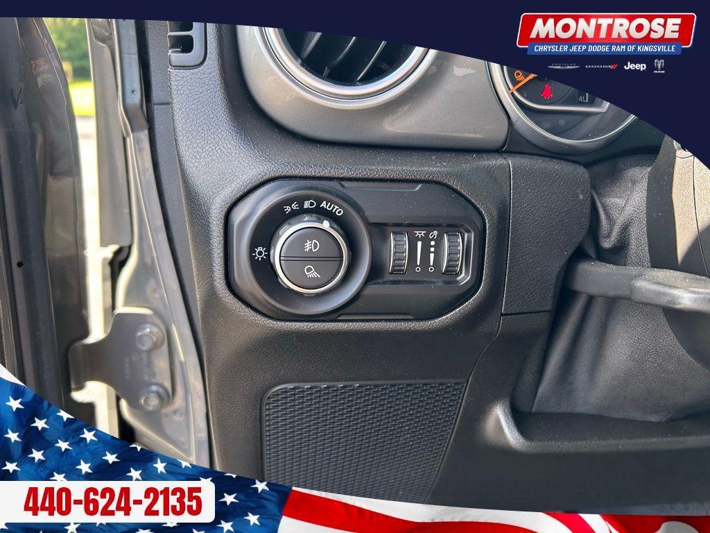 used 2021 Jeep Gladiator car, priced at $30,999