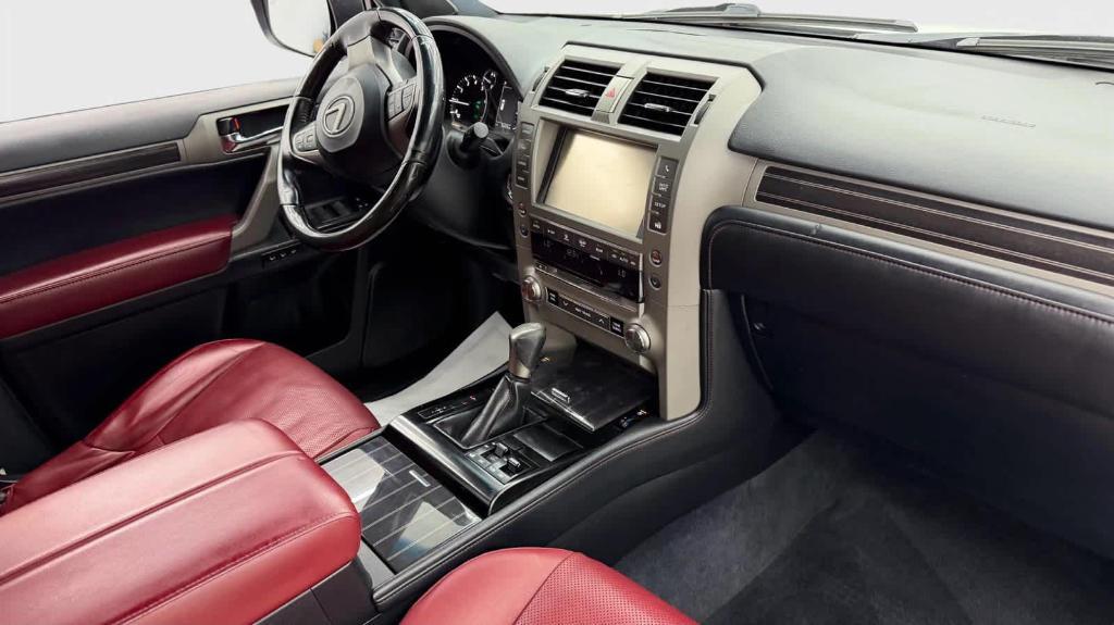 used 2020 Lexus GX 460 car, priced at $39,976