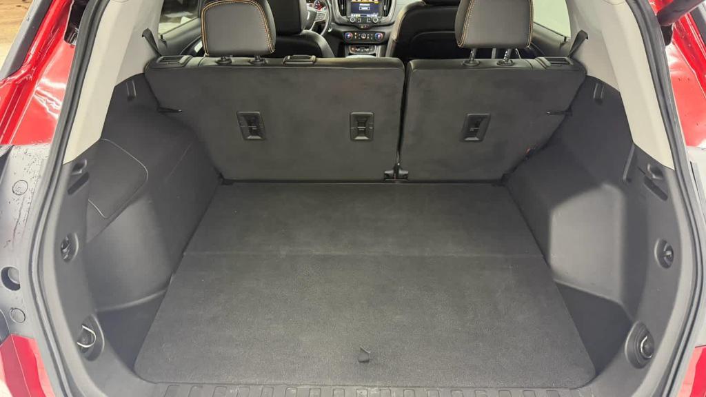 used 2023 GMC Terrain car, priced at $27,307