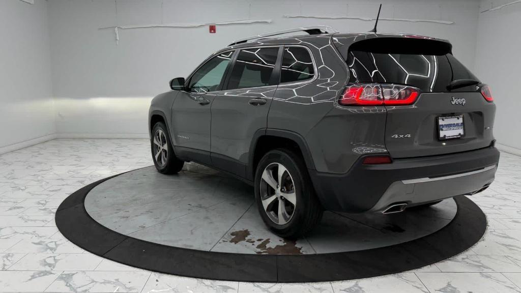 used 2021 Jeep Cherokee car, priced at $23,987