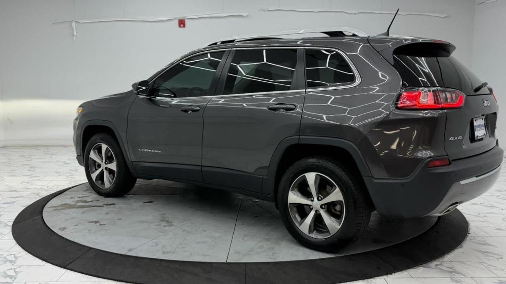 used 2021 Jeep Cherokee car, priced at $22,447