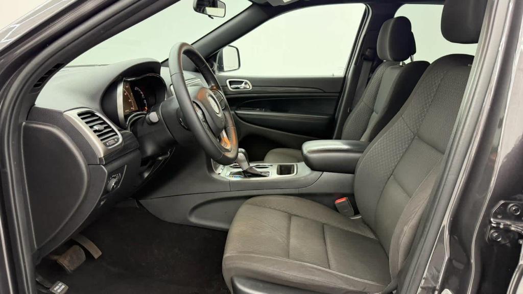 used 2020 Jeep Grand Cherokee car, priced at $19,962