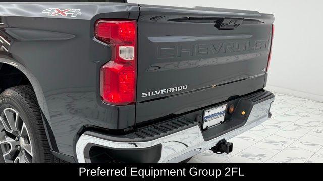 used 2022 Chevrolet Silverado 1500 car, priced at $32,245