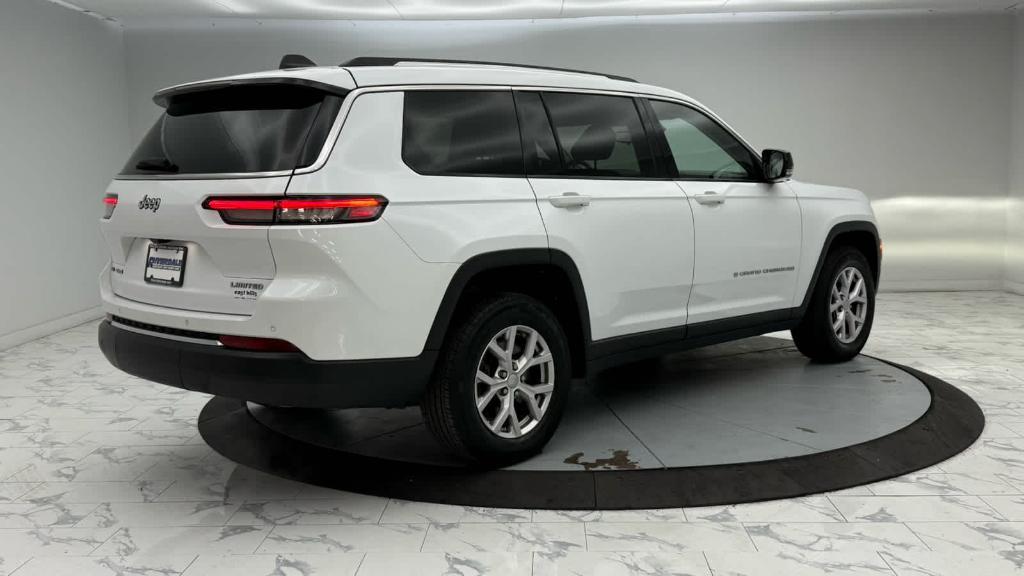 used 2021 Jeep Grand Cherokee L car, priced at $29,071