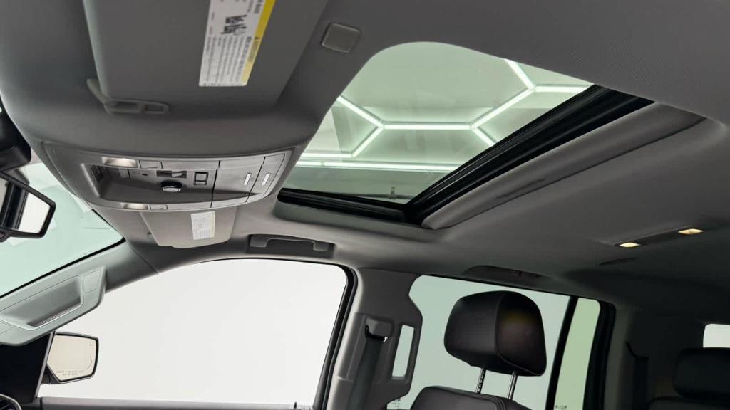 used 2020 GMC Yukon XL car, priced at $31,990