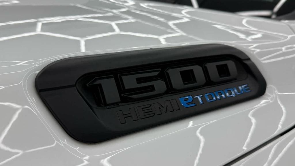 used 2022 Ram 1500 car, priced at $33,913
