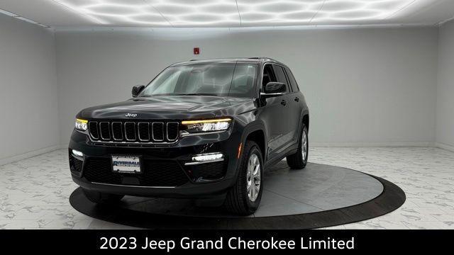 used 2023 Jeep Grand Cherokee car, priced at $30,638