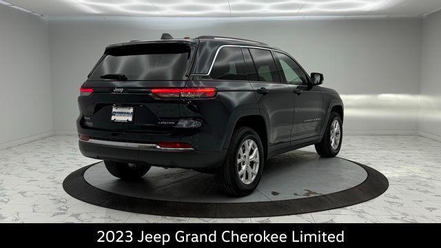 used 2023 Jeep Grand Cherokee car, priced at $30,638