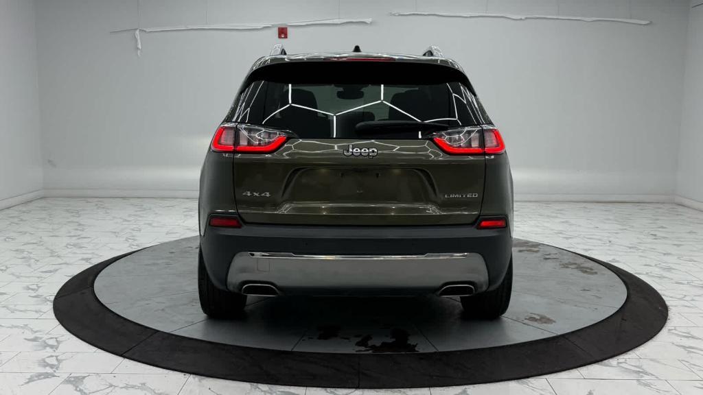 used 2021 Jeep Cherokee car, priced at $22,244