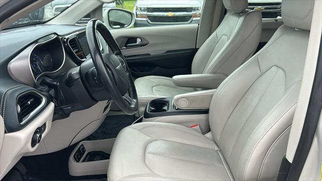 used 2021 Chrysler Pacifica car, priced at $18,995