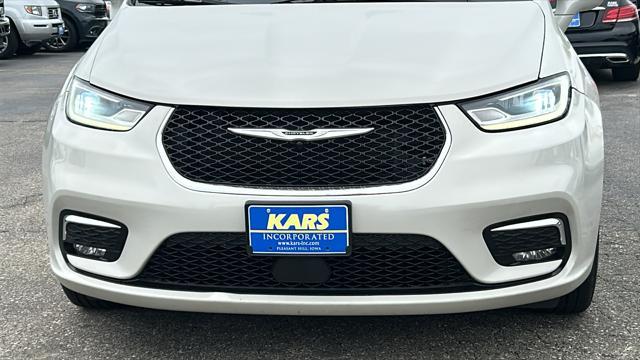 used 2021 Chrysler Pacifica car, priced at $18,995