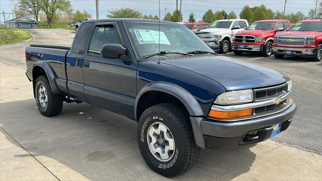 used 2001 Chevrolet S-10 car, priced at $10,995