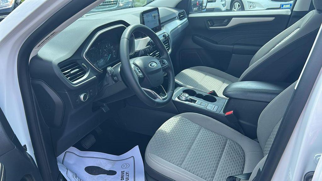 used 2022 Ford Escape car, priced at $14,995