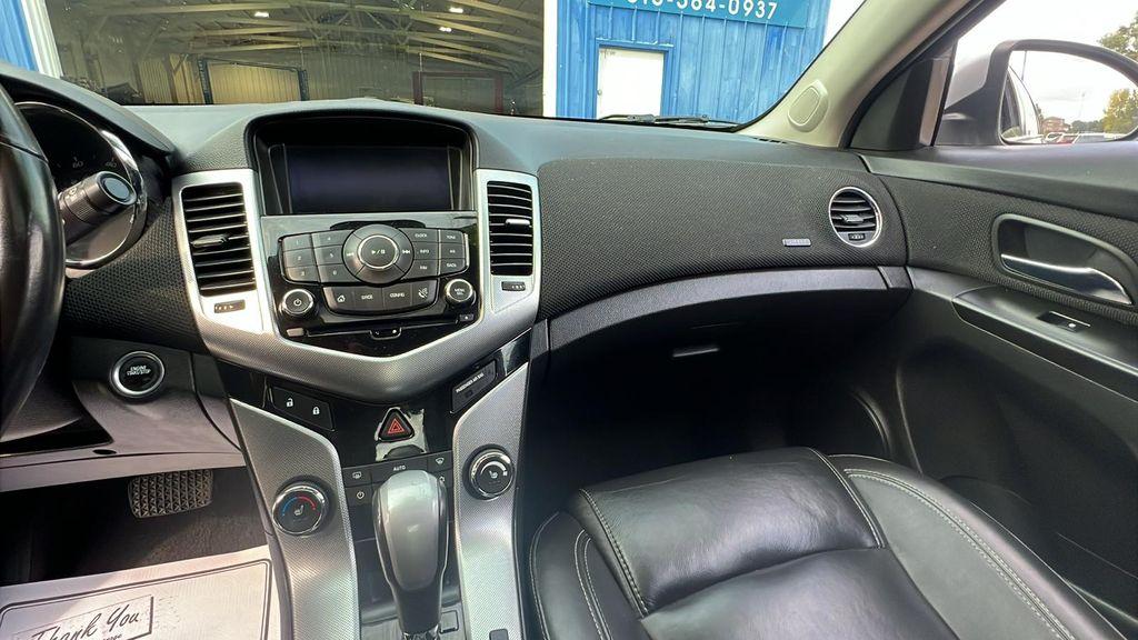 used 2014 Chevrolet Cruze car, priced at $9,995