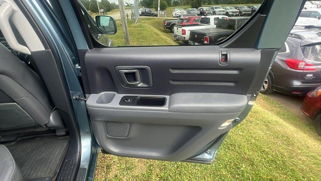 used 2007 Honda Ridgeline car, priced at $10,995