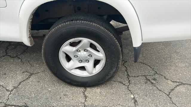 used 2004 Toyota Tundra car, priced at $13,995