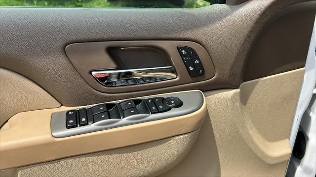 used 2013 Chevrolet Suburban car, priced at $12,995