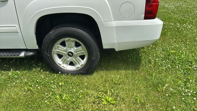 used 2013 Chevrolet Suburban car, priced at $12,995