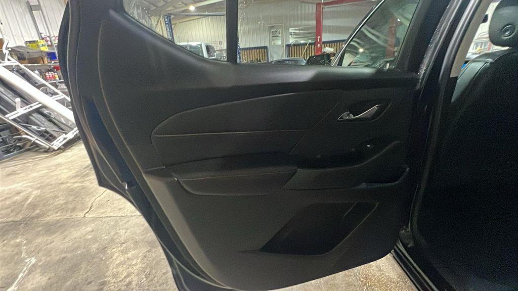 used 2018 Chevrolet Traverse car, priced at $15,995