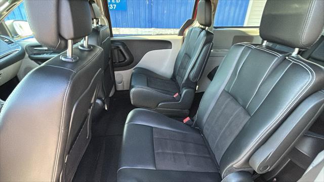 used 2020 Dodge Grand Caravan car, priced at $12,995