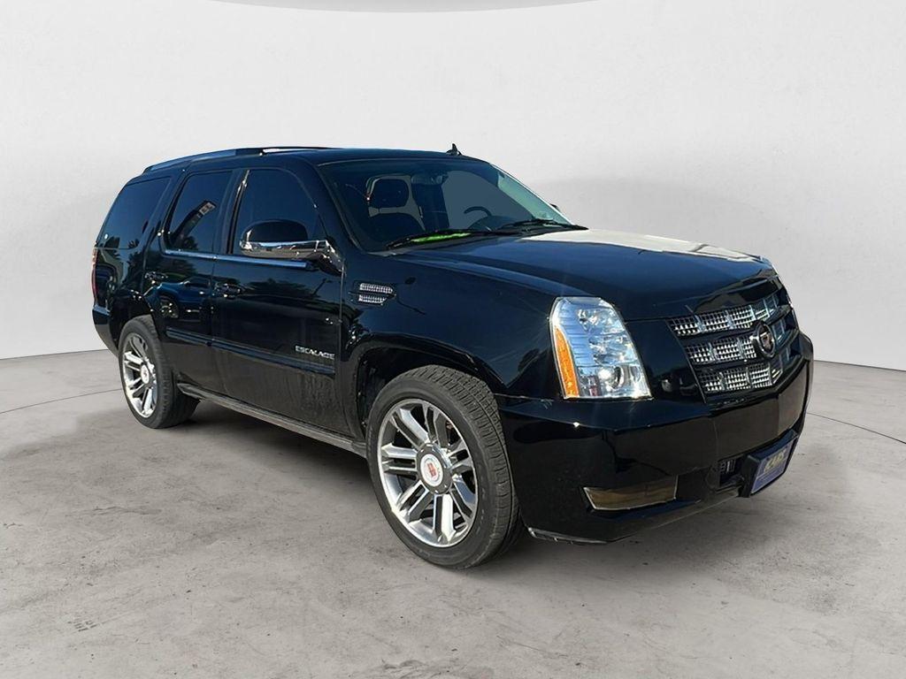 used 2012 Cadillac Escalade car, priced at $14,995