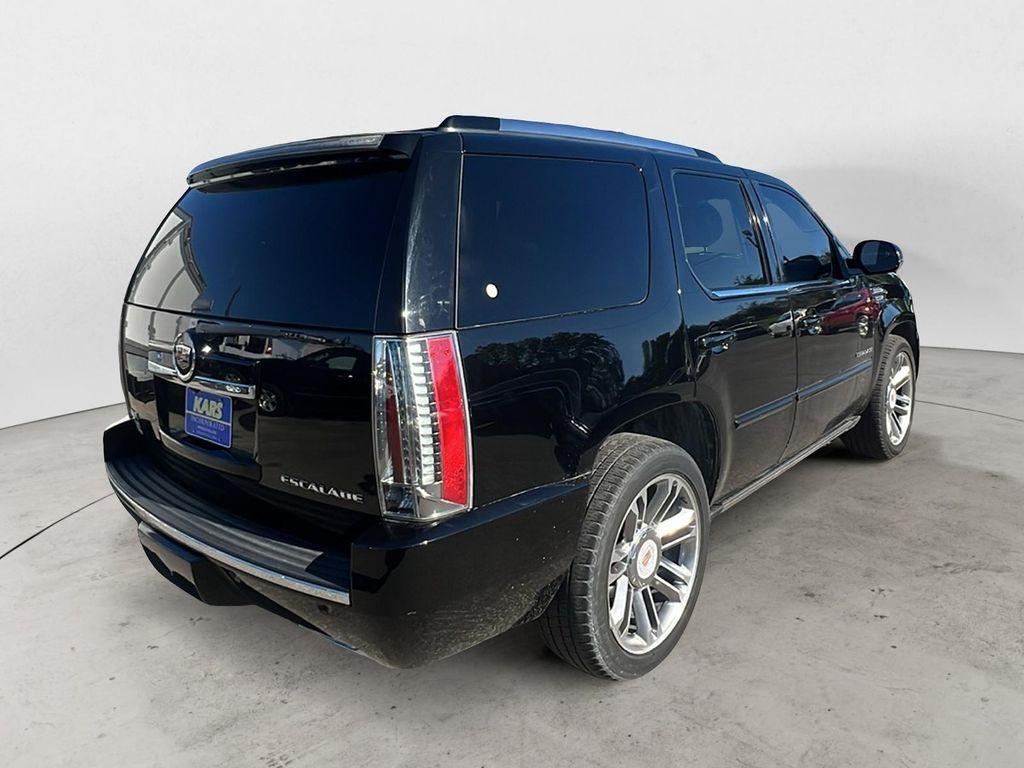 used 2012 Cadillac Escalade car, priced at $14,995